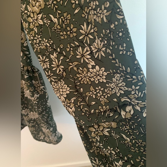 Flowing Tunic blouse - Picture 3 of 3